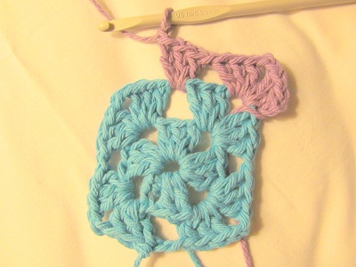 Granny Square - Two Rounds Per Color - To the Star